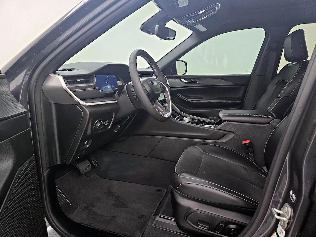 used 2023 Jeep Grand Cherokee car, priced at $37,998