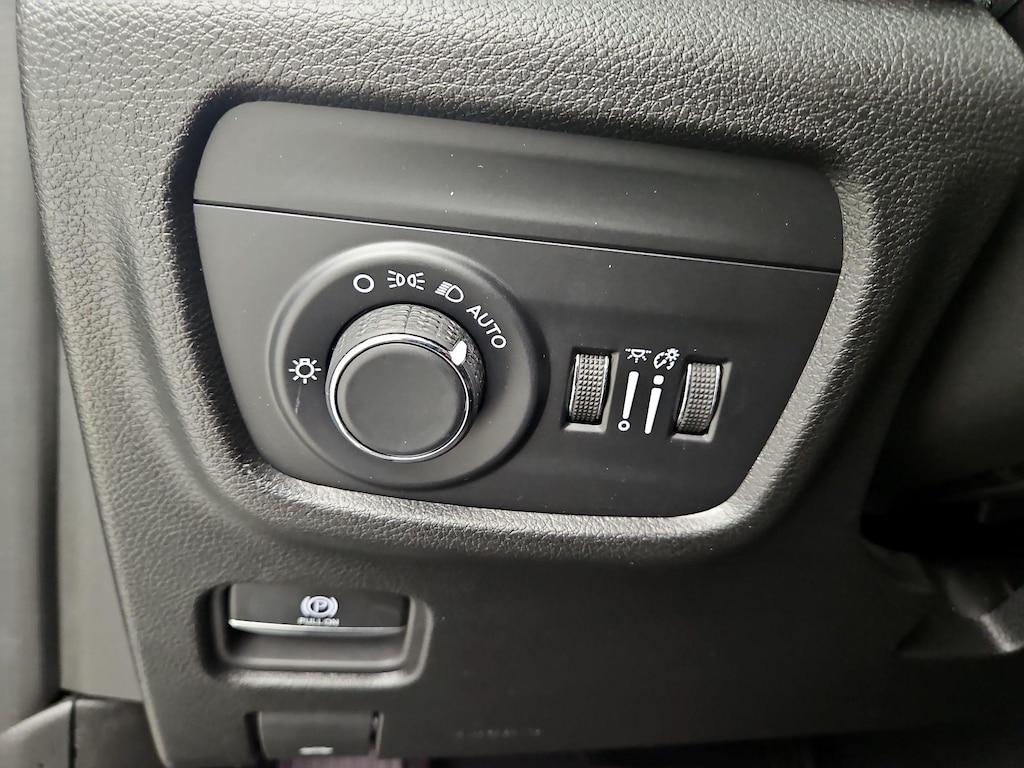 used 2024 Jeep Grand Cherokee car, priced at $35,998