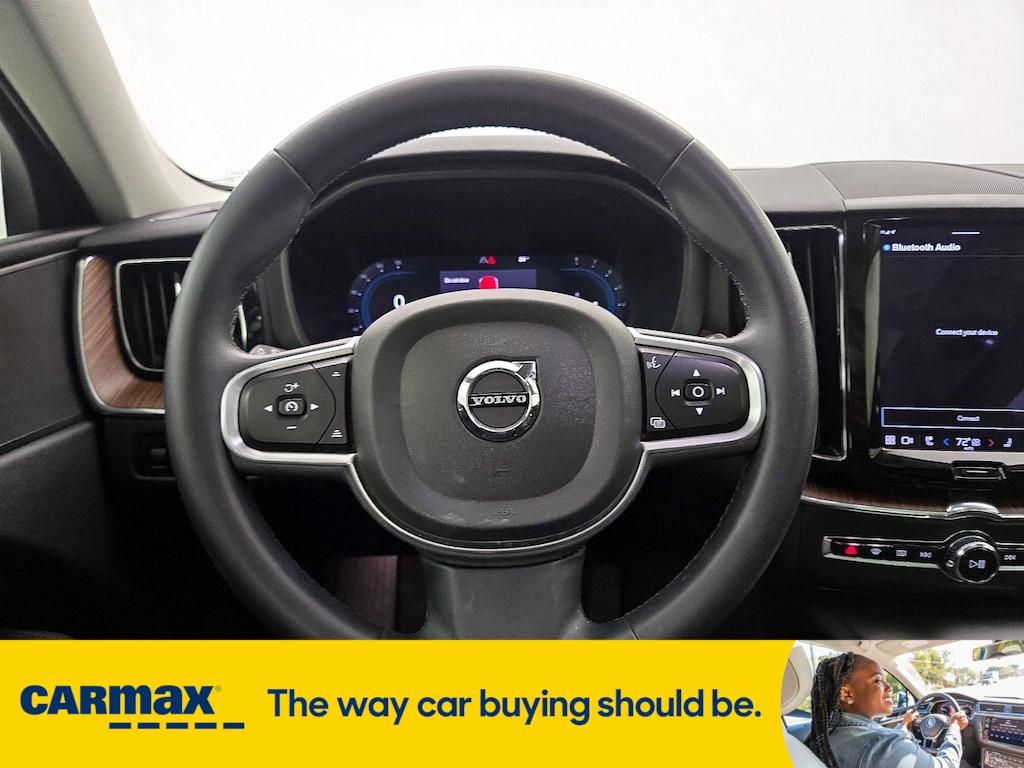 used 2022 Volvo XC60 car, priced at $33,998
