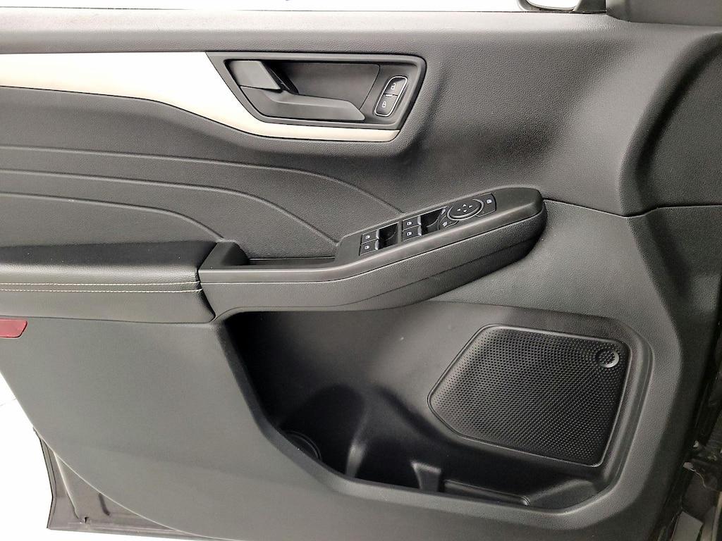 used 2022 Ford Escape car, priced at $17,998