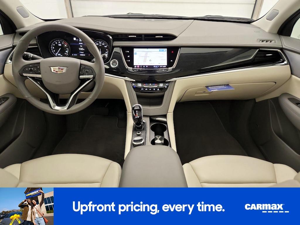 used 2023 Cadillac XT6 car, priced at $41,998