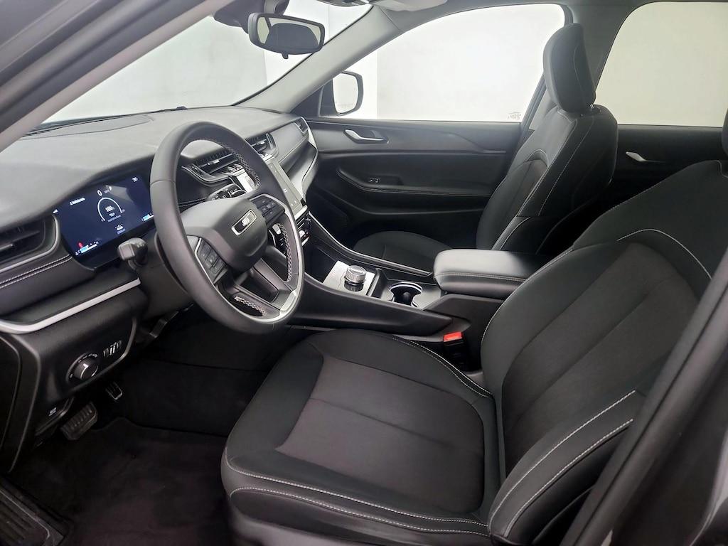 used 2023 Jeep Grand Cherokee car, priced at $28,998