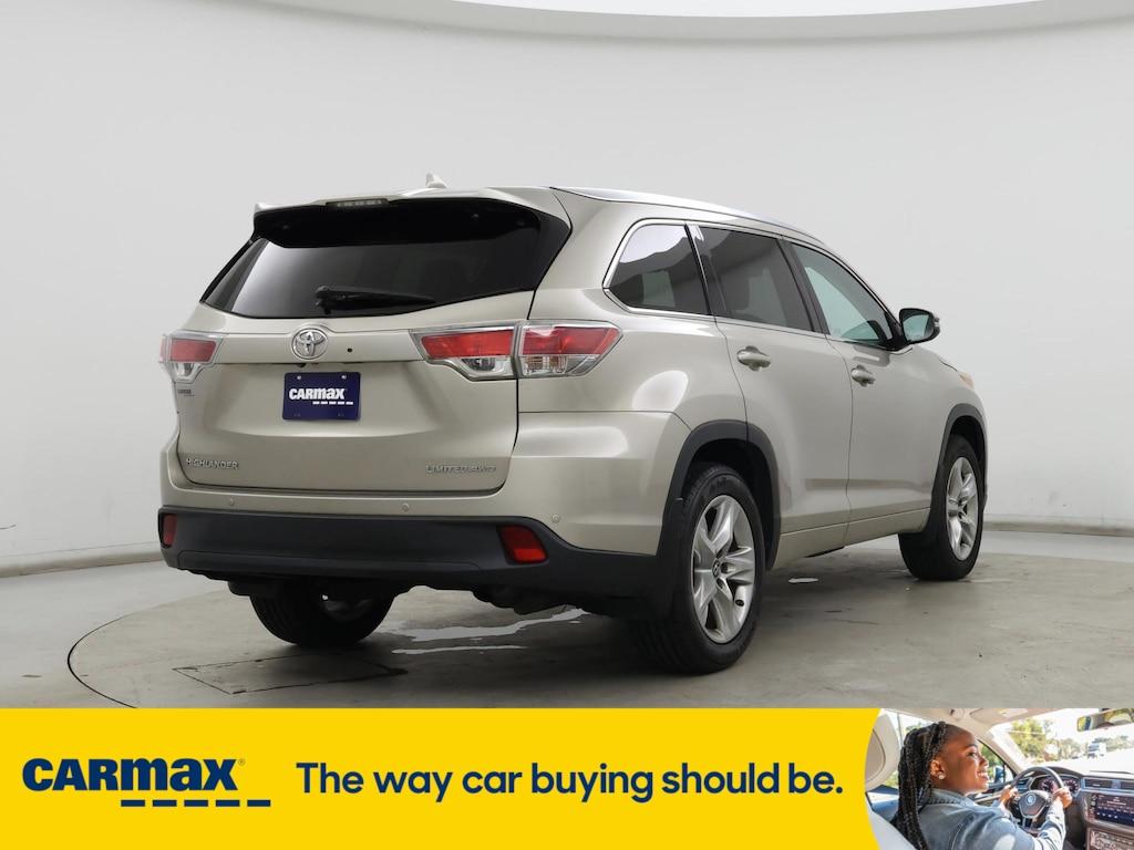 used 2016 Toyota Highlander car, priced at $23,998