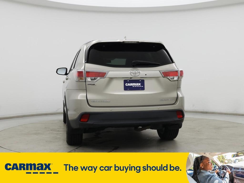 used 2016 Toyota Highlander car, priced at $23,998