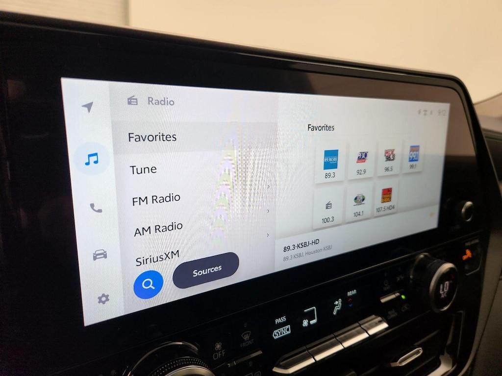 used 2024 Toyota Highlander Hybrid car, priced at $48,998