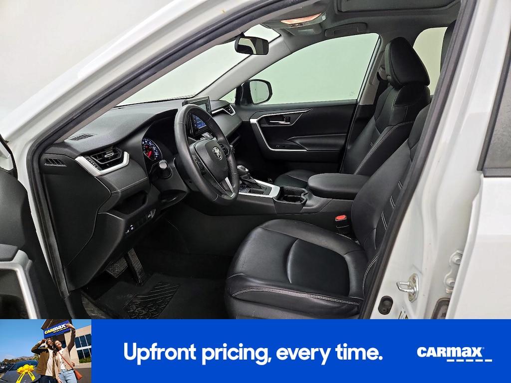 used 2020 Toyota RAV4 car, priced at $25,998