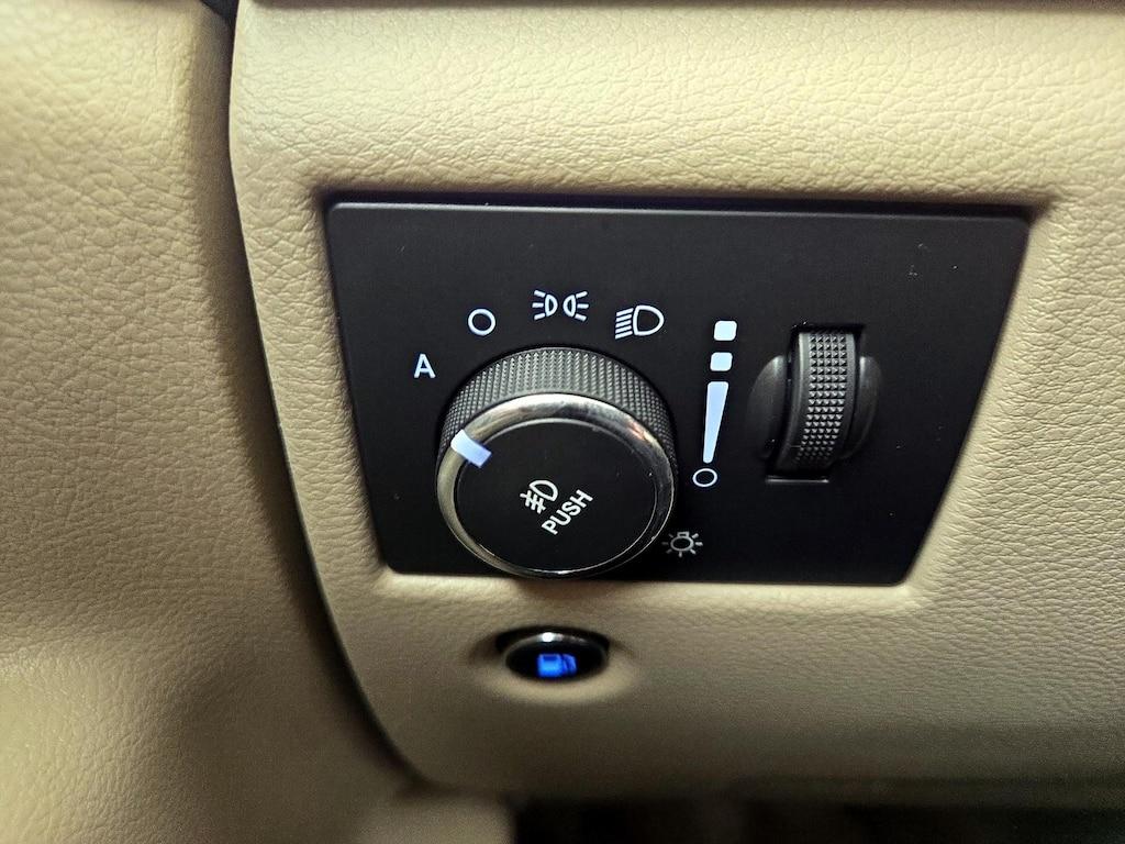 used 2015 Jeep Grand Cherokee car, priced at $19,998