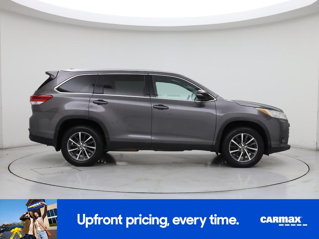 used 2019 Toyota Highlander Hybrid car, priced at $28,998