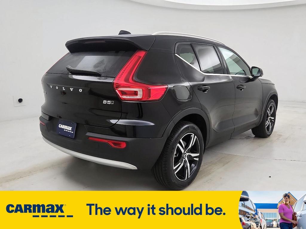 used 2025 Volvo XC40 car, priced at $32,998