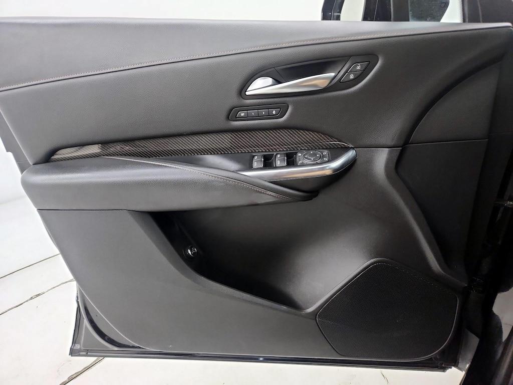 used 2020 Cadillac XT4 car, priced at $23,998