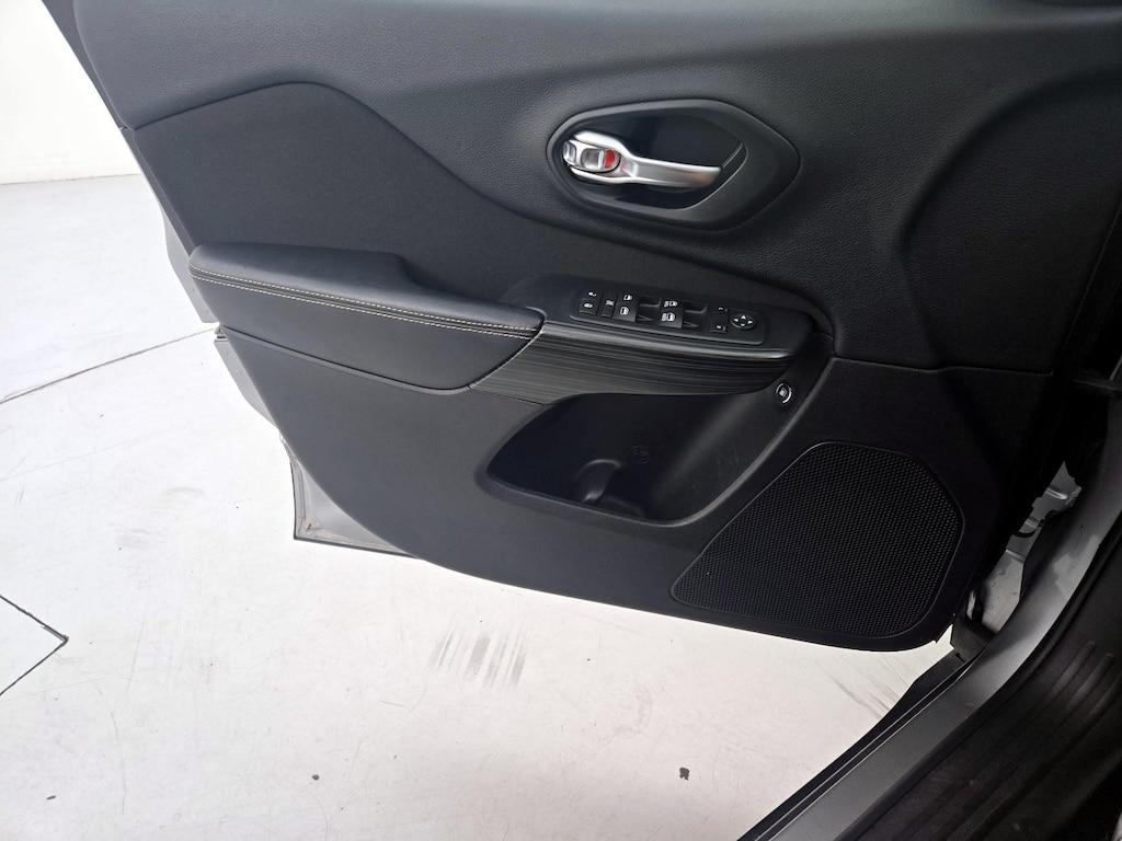 used 2016 Jeep Cherokee car, priced at $14,998