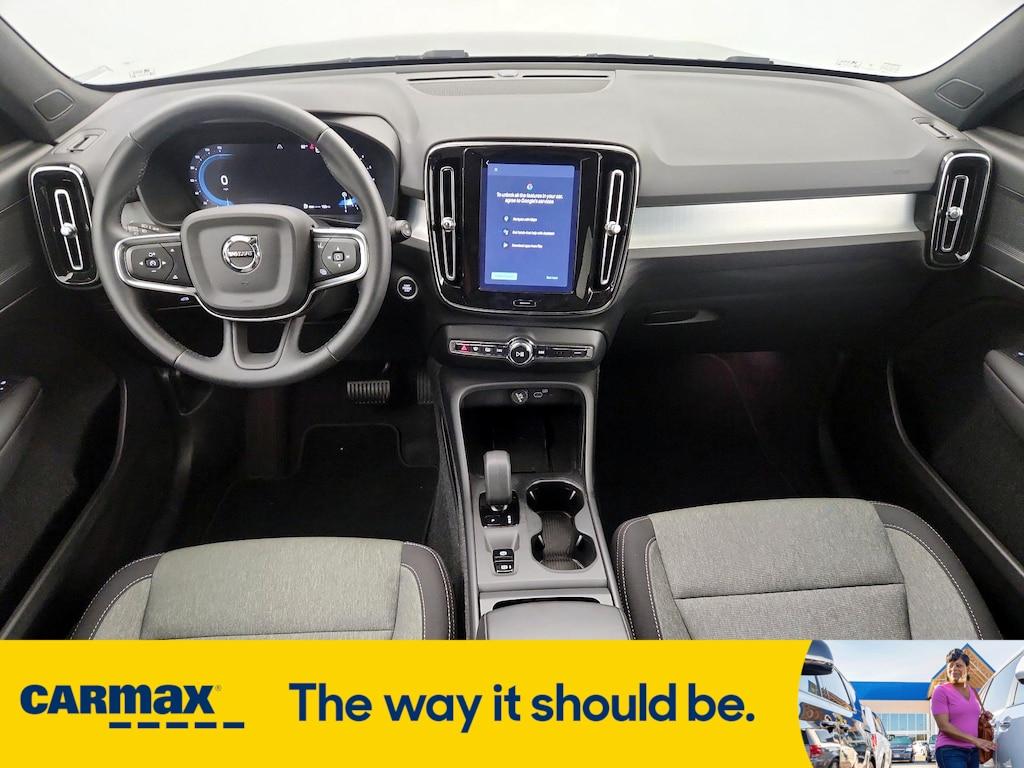 used 2025 Volvo XC40 car, priced at $34,998