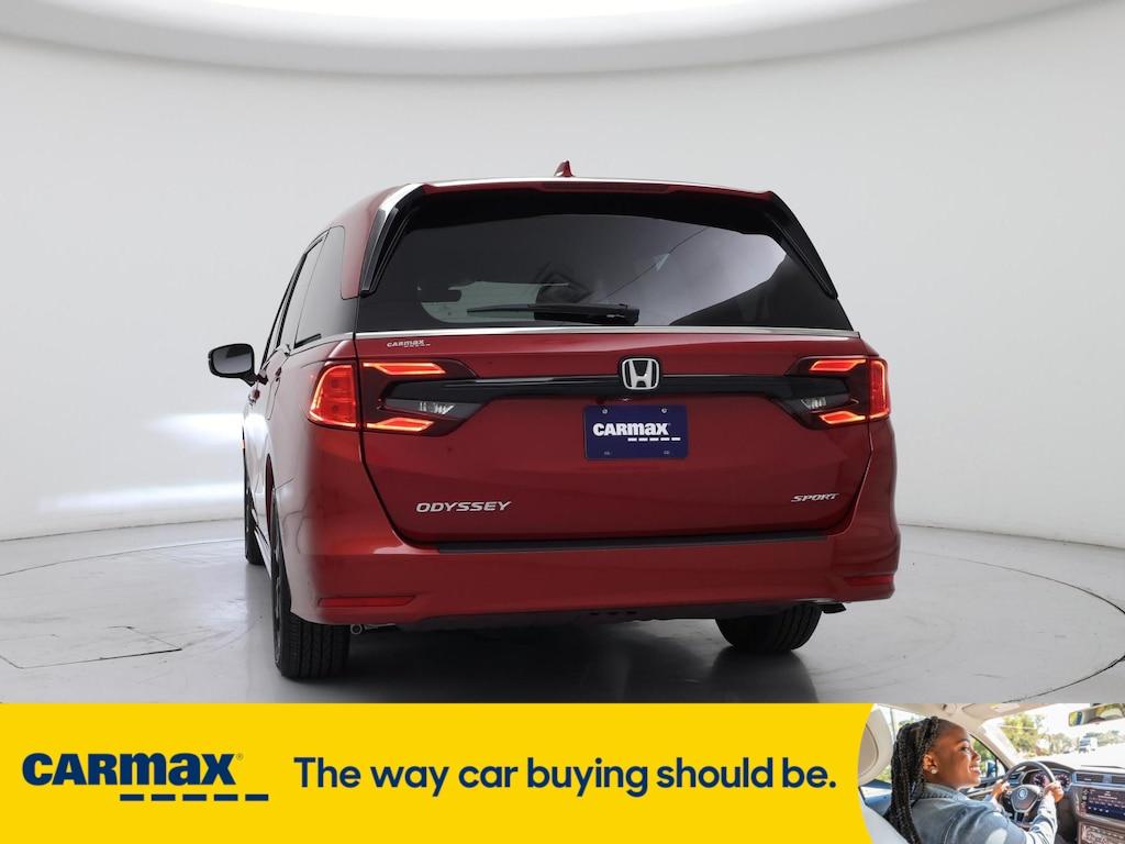 used 2024 Honda Odyssey car, priced at $40,998