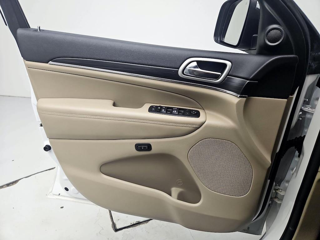 used 2020 Jeep Grand Cherokee car, priced at $23,998