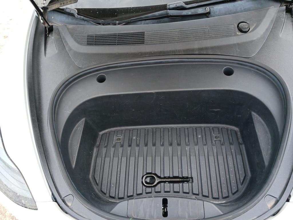used 2021 Tesla Model 3 car, priced at $23,998