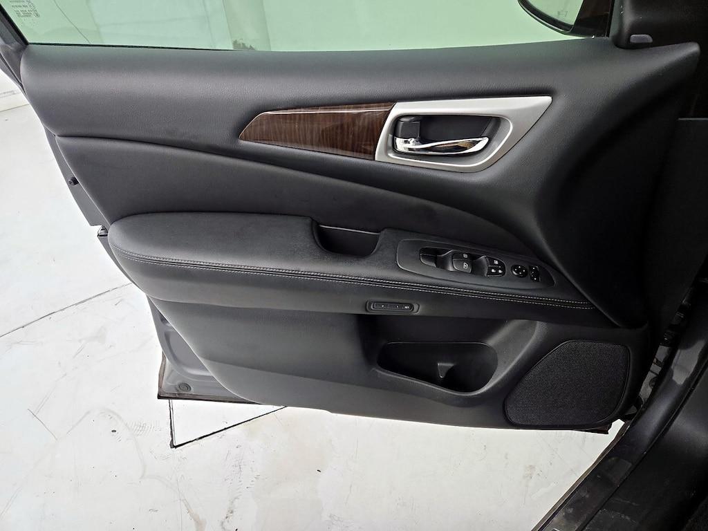 used 2016 Nissan Pathfinder car, priced at $17,998