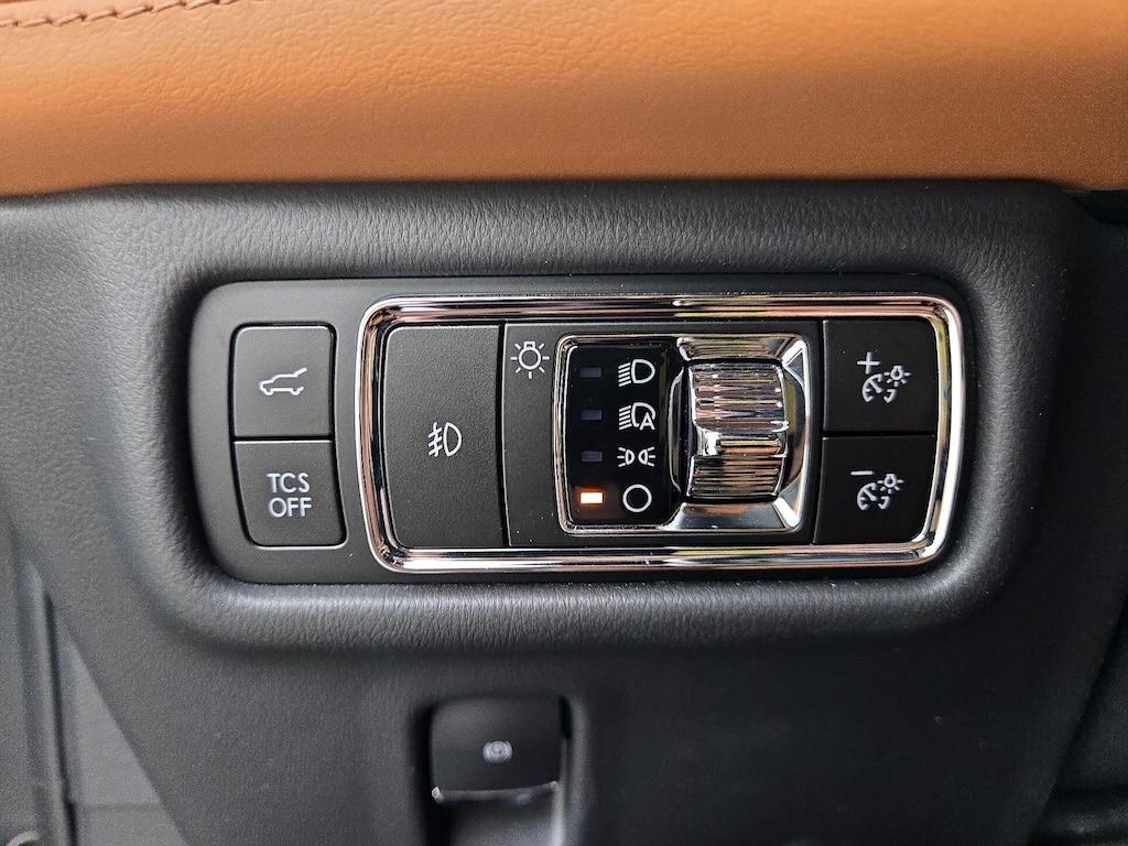 used 2023 Lincoln Nautilus car, priced at $48,998