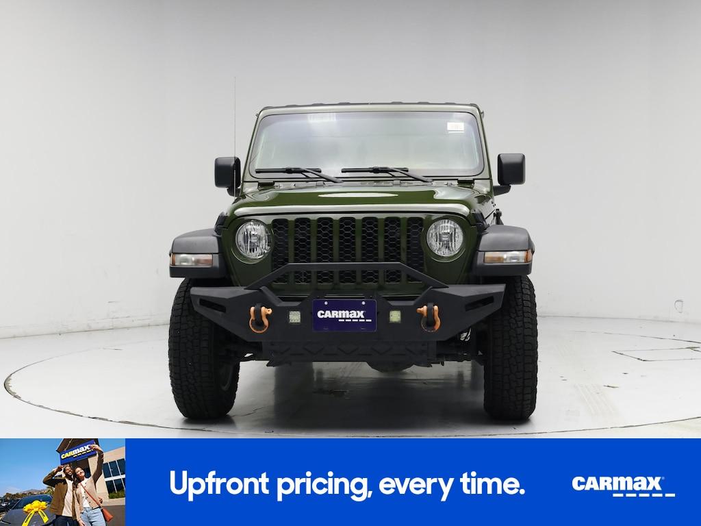 used 2023 Jeep Gladiator car, priced at $31,998