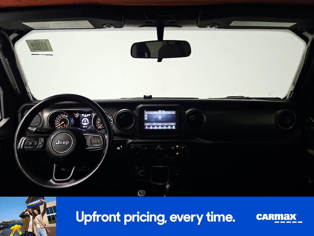 used 2023 Jeep Gladiator car, priced at $31,998