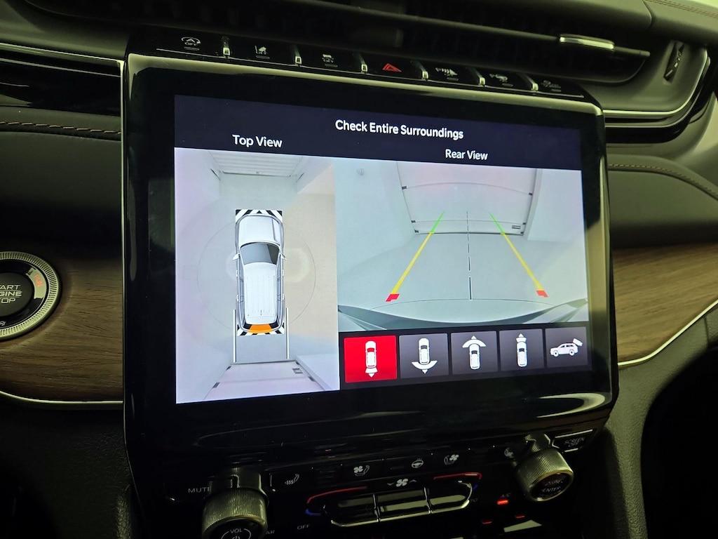 used 2022 Jeep Grand Cherokee car, priced at $42,998