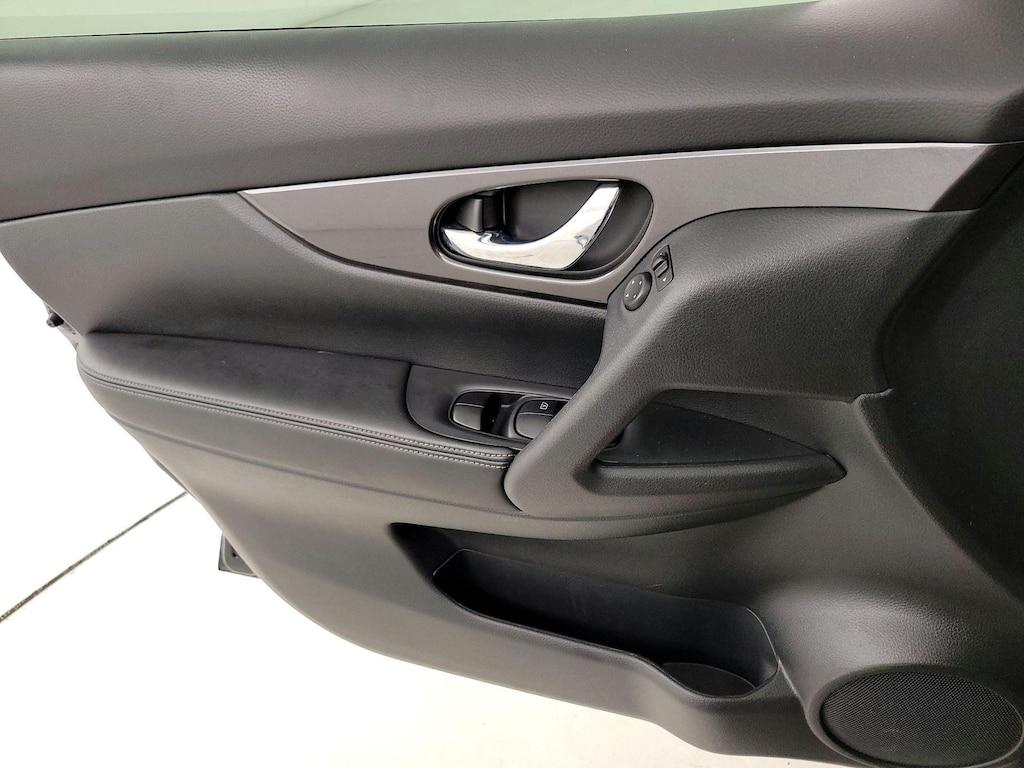 used 2020 Nissan Rogue car, priced at $19,998