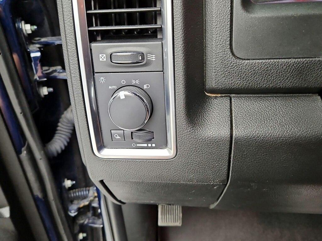 used 2022 Ram 1500 Classic car, priced at $23,998