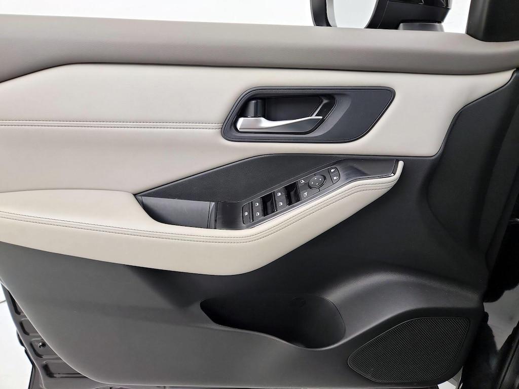 used 2023 Nissan Rogue car, priced at $24,998