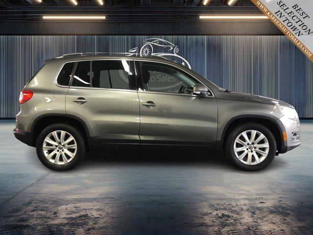 used 2009 Volkswagen Tiguan car, priced at $7,325