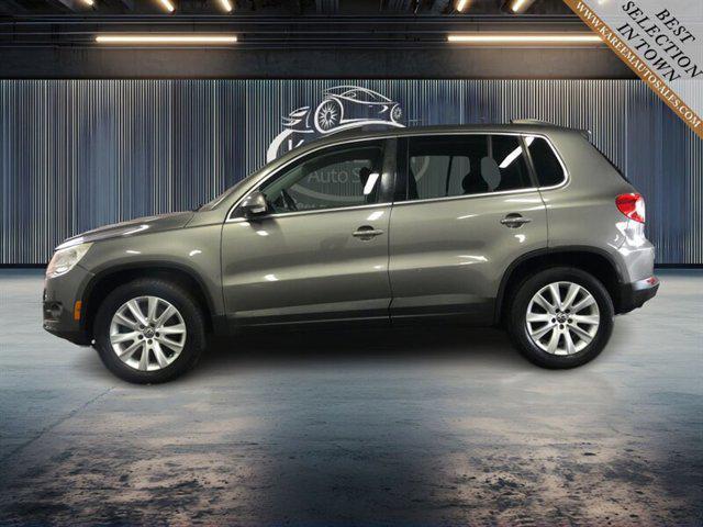 used 2009 Volkswagen Tiguan car, priced at $7,325