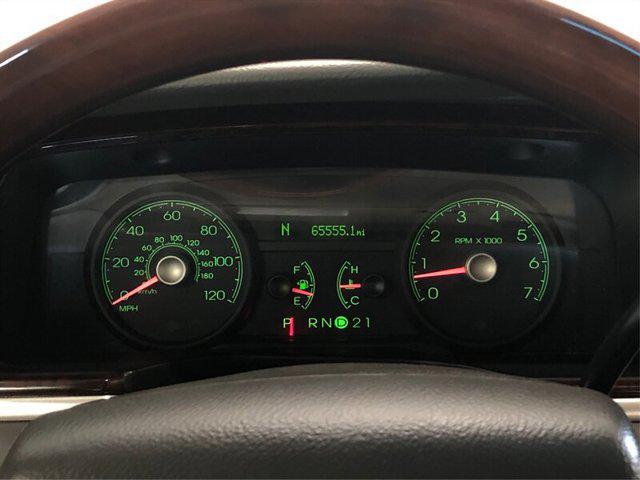 used 2009 Lincoln Town Car car, priced at $13,865