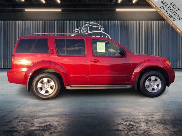 used 2006 Nissan Pathfinder car, priced at $12,435