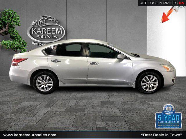 used 2014 Nissan Altima car, priced at $8,375