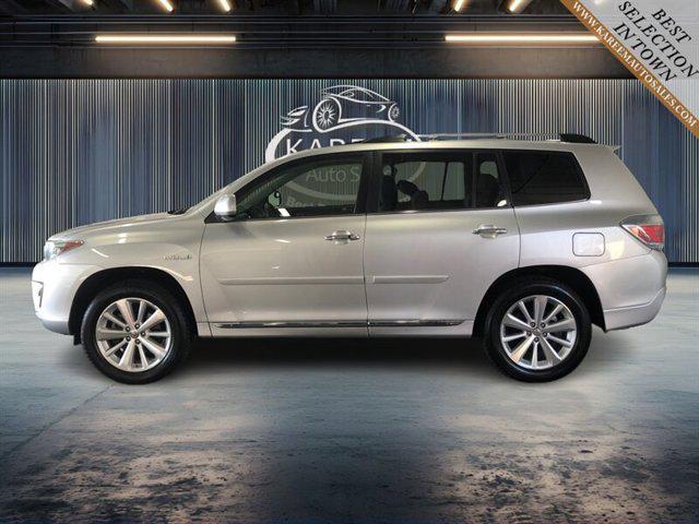 used 2012 Toyota Highlander Hybrid car, priced at $15,985