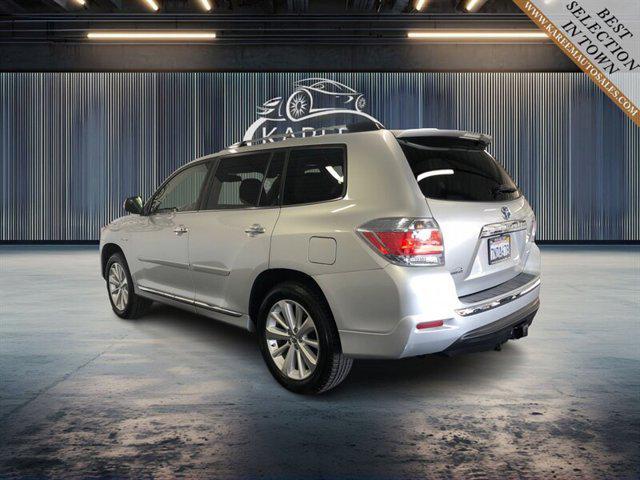 used 2012 Toyota Highlander Hybrid car, priced at $15,985