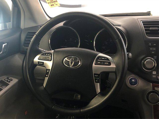 used 2012 Toyota Highlander Hybrid car, priced at $15,985