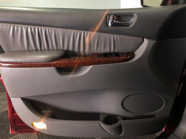 used 2004 Toyota Sienna car, priced at $7,385