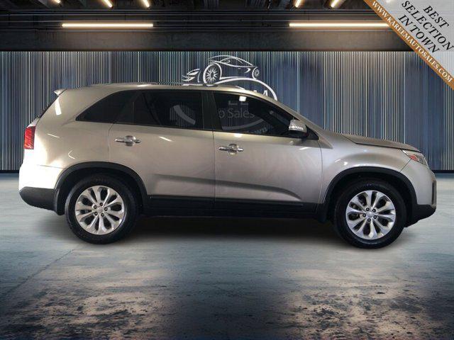 used 2015 Kia Sorento car, priced at $15,685