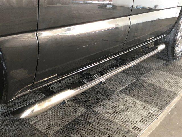 used 2003 Chevrolet Avalanche car, priced at $10,875