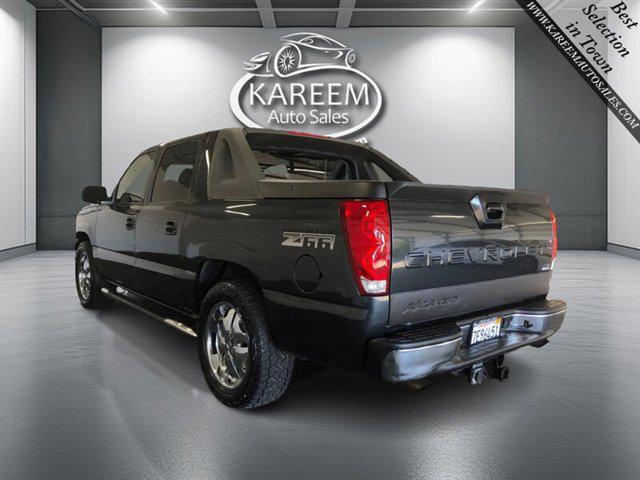 used 2003 Chevrolet Avalanche car, priced at $9,845