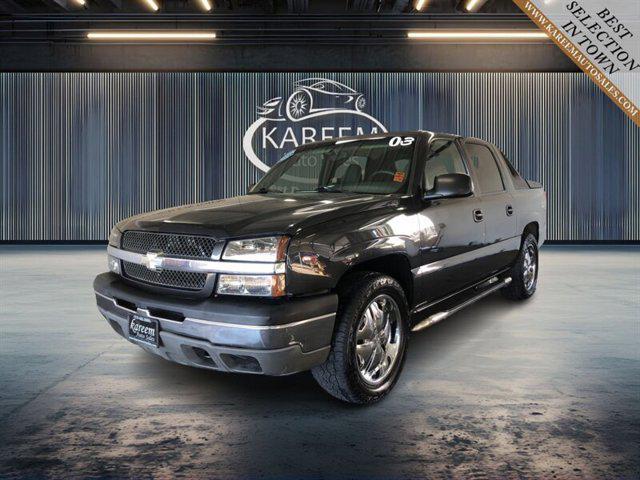 used 2003 Chevrolet Avalanche car, priced at $10,875