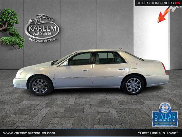 used 2007 Cadillac DTS car, priced at $11,535