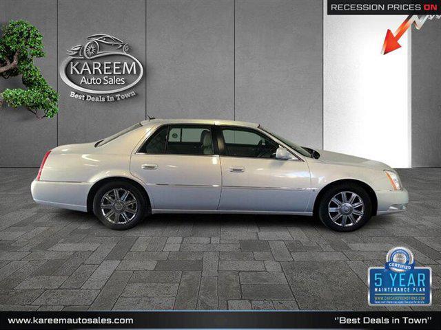 used 2007 Cadillac DTS car, priced at $11,535