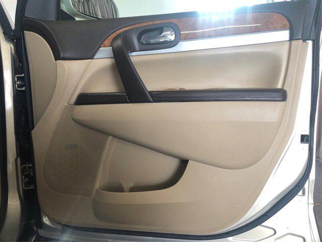 used 2008 Buick Enclave car, priced at $9,265
