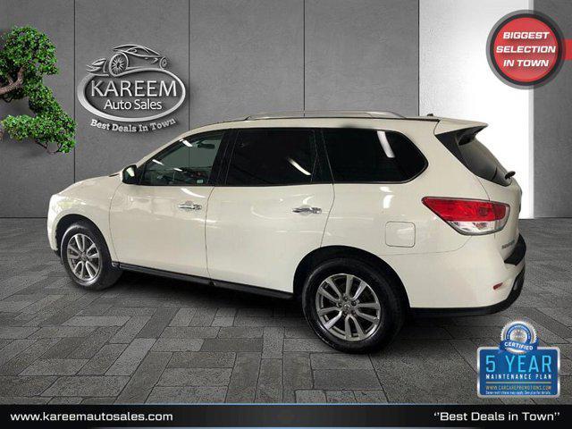 used 2016 Nissan Pathfinder car, priced at $13,435