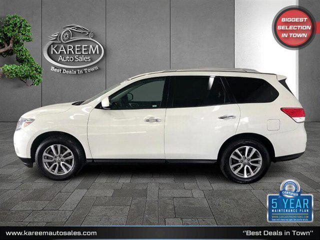 used 2016 Nissan Pathfinder car, priced at $12,865