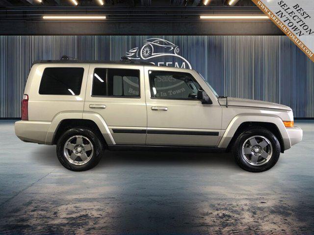 used 2008 Jeep Commander car, priced at $8,425