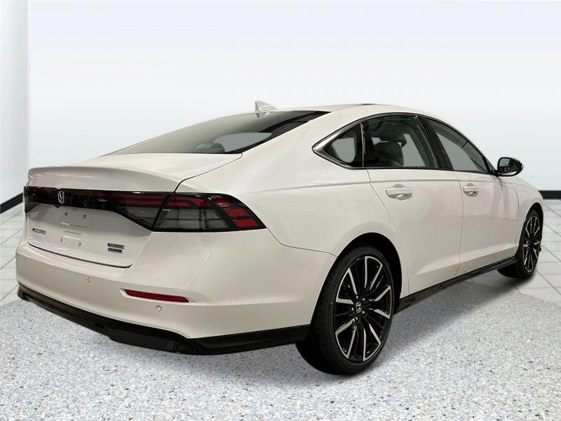 new 2024 Honda Accord Hybrid car, priced at $40,440