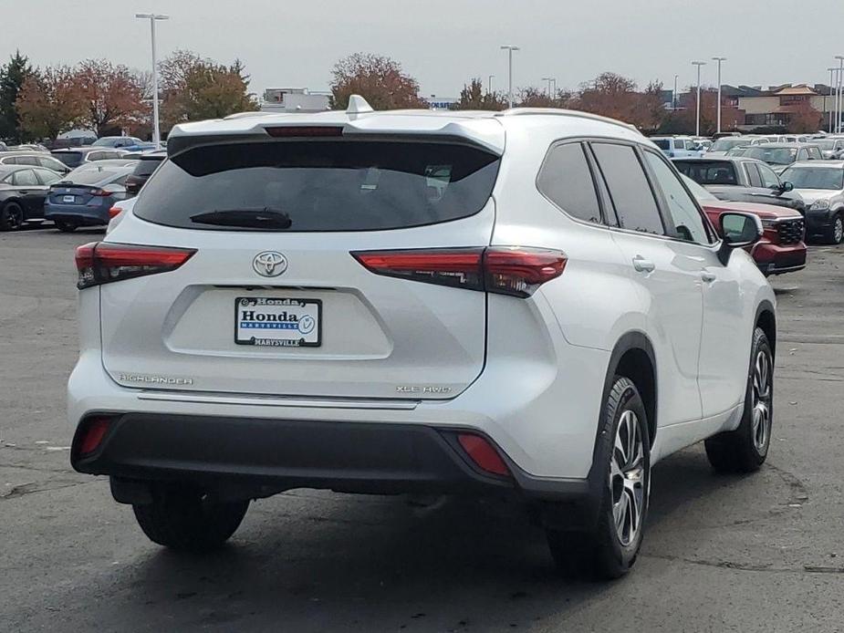 used 2023 Toyota Highlander car, priced at $38,797