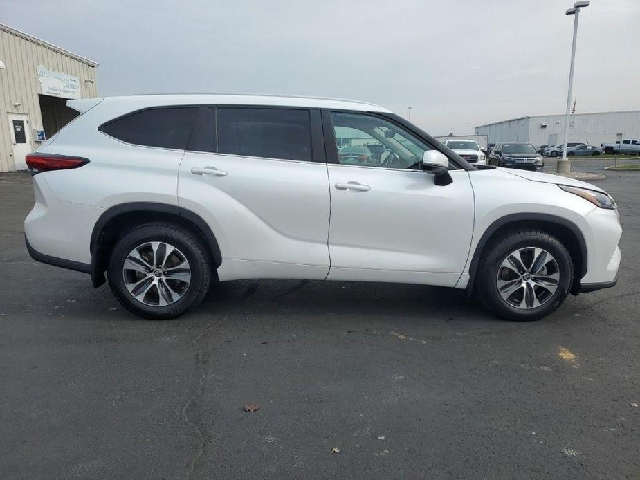 used 2023 Toyota Highlander car, priced at $38,797