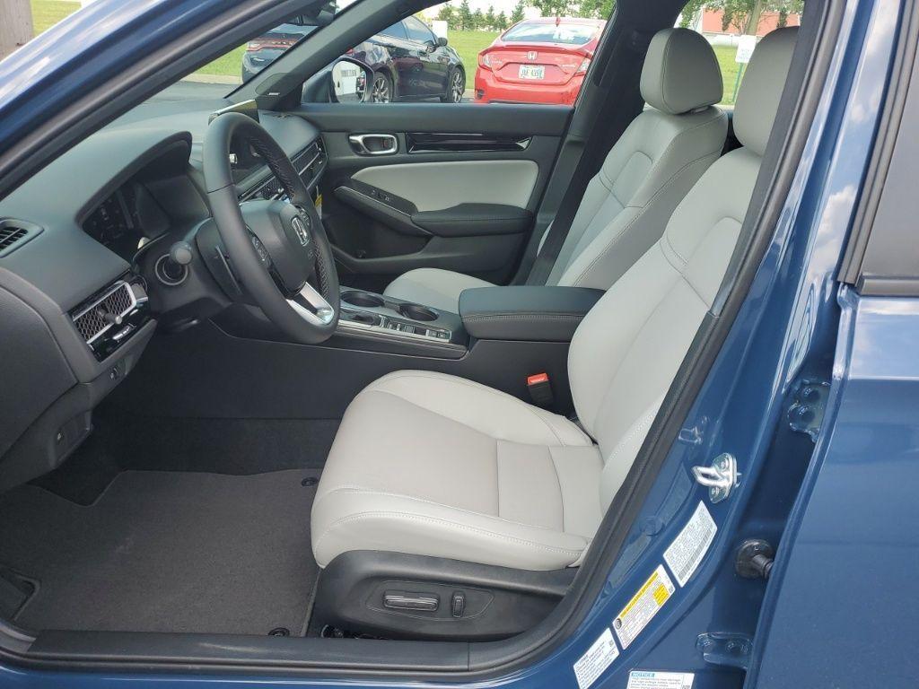 used 2025 Honda Civic Hybrid car, priced at $31,447